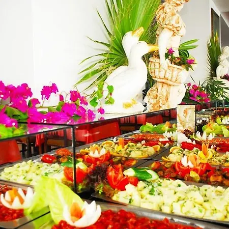 Palmera Kleopatra Otel 2*
